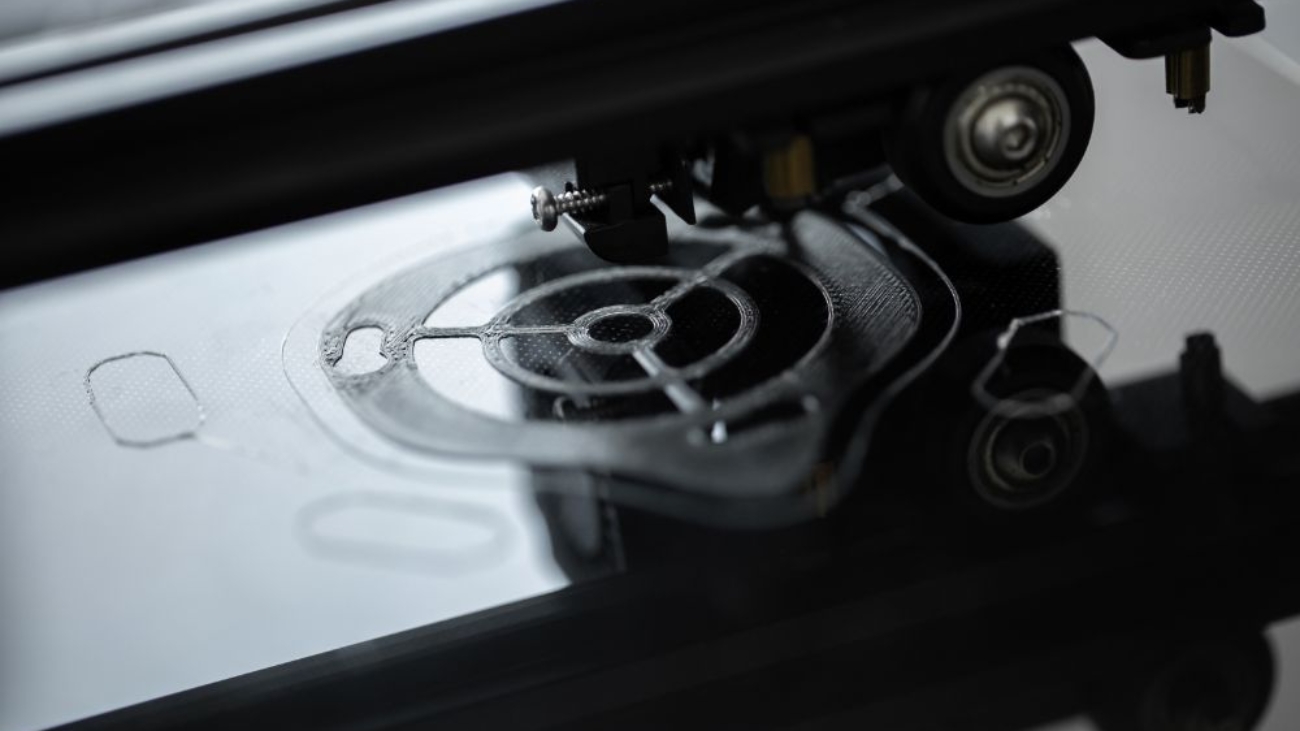 electronic-three-dimensional-plastic-3d-printer-du-PCNVZK9
